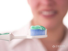 含氟牙膏致癌吗？