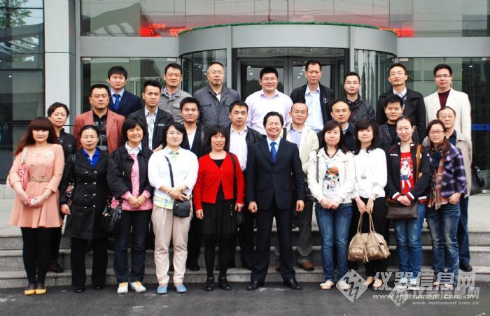 “2012中国食品微生物检测技术及实验室管理交流会”在苏州举办