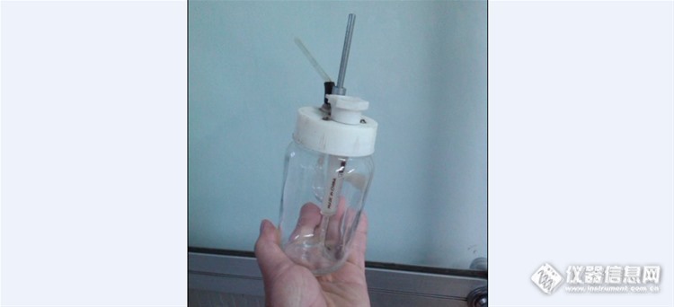 这个小仪器是个有管子的瓶子