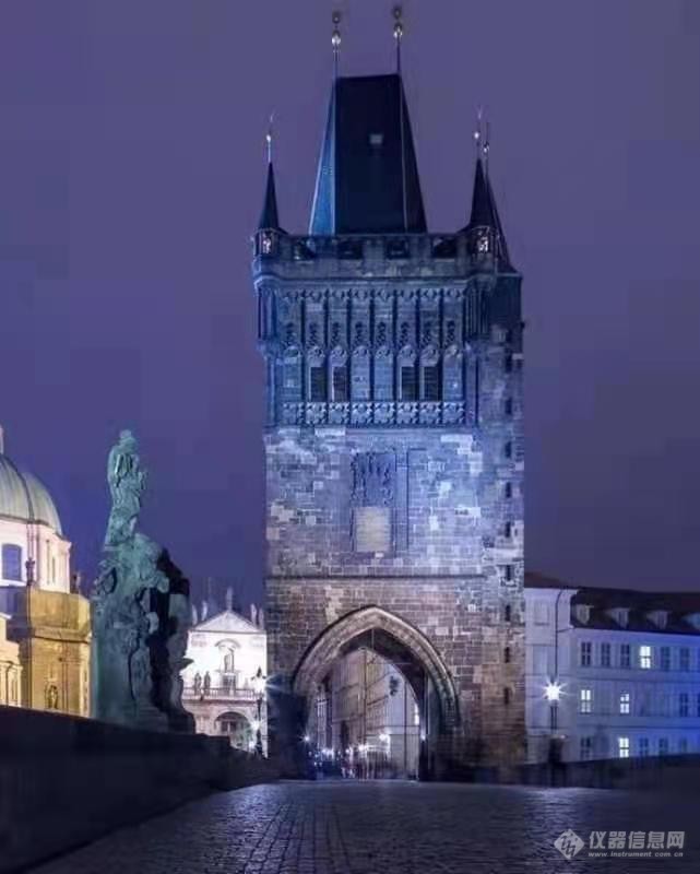 请欣赏捷克首都布拉格的傍晚时分1