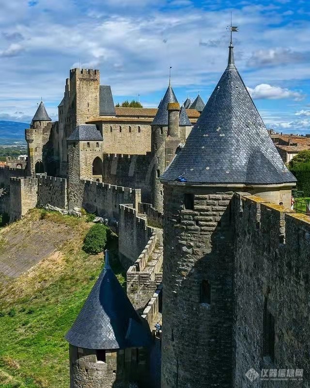 一起欣赏法国南部的卡尔卡松城堡风景3